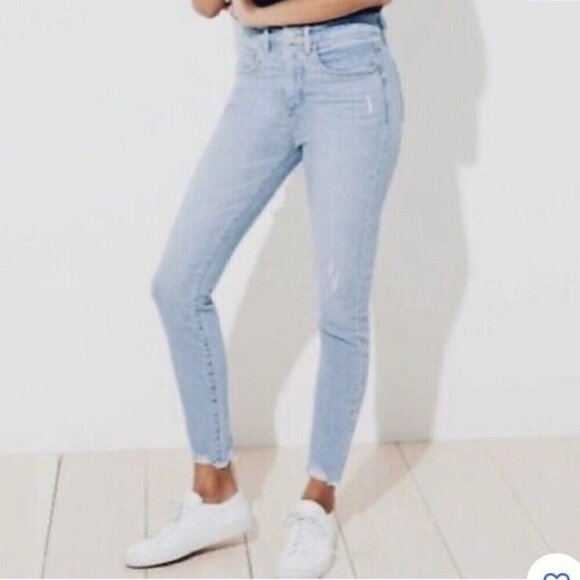 LOFT 4 (27) Skinny Jeans Women’s Distressed Frayed Hems Light Wash Stretch - Picture 1 of 11